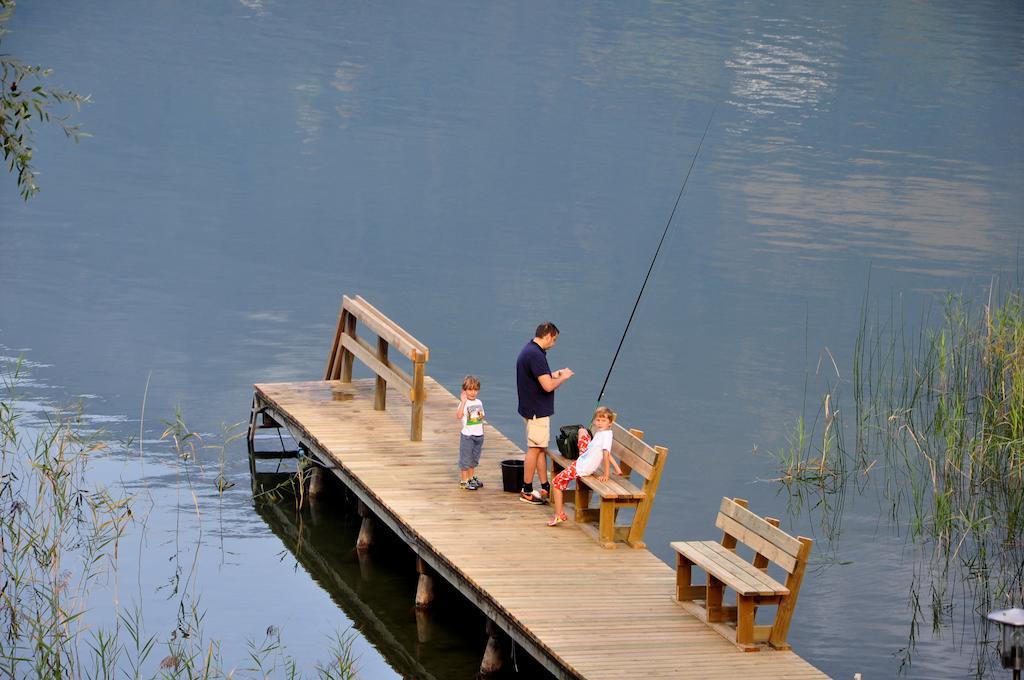 Seehaus Karantanien Am Ossiacher See ภายนอก รูปภาพ