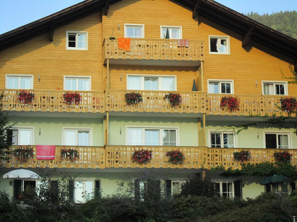 Seehaus Karantanien Am Ossiacher See ภายนอก รูปภาพ